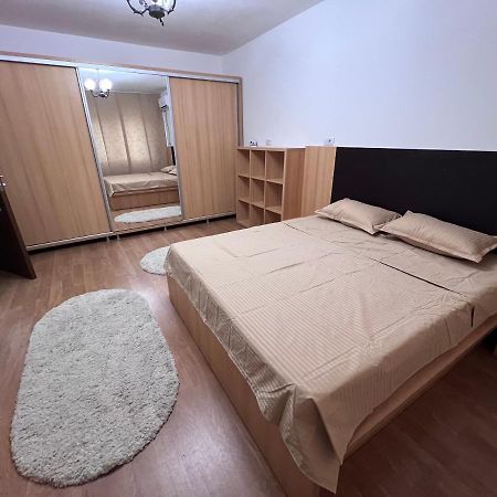 Appartement Mnm Mitropolie à Iasi Extérieur photo